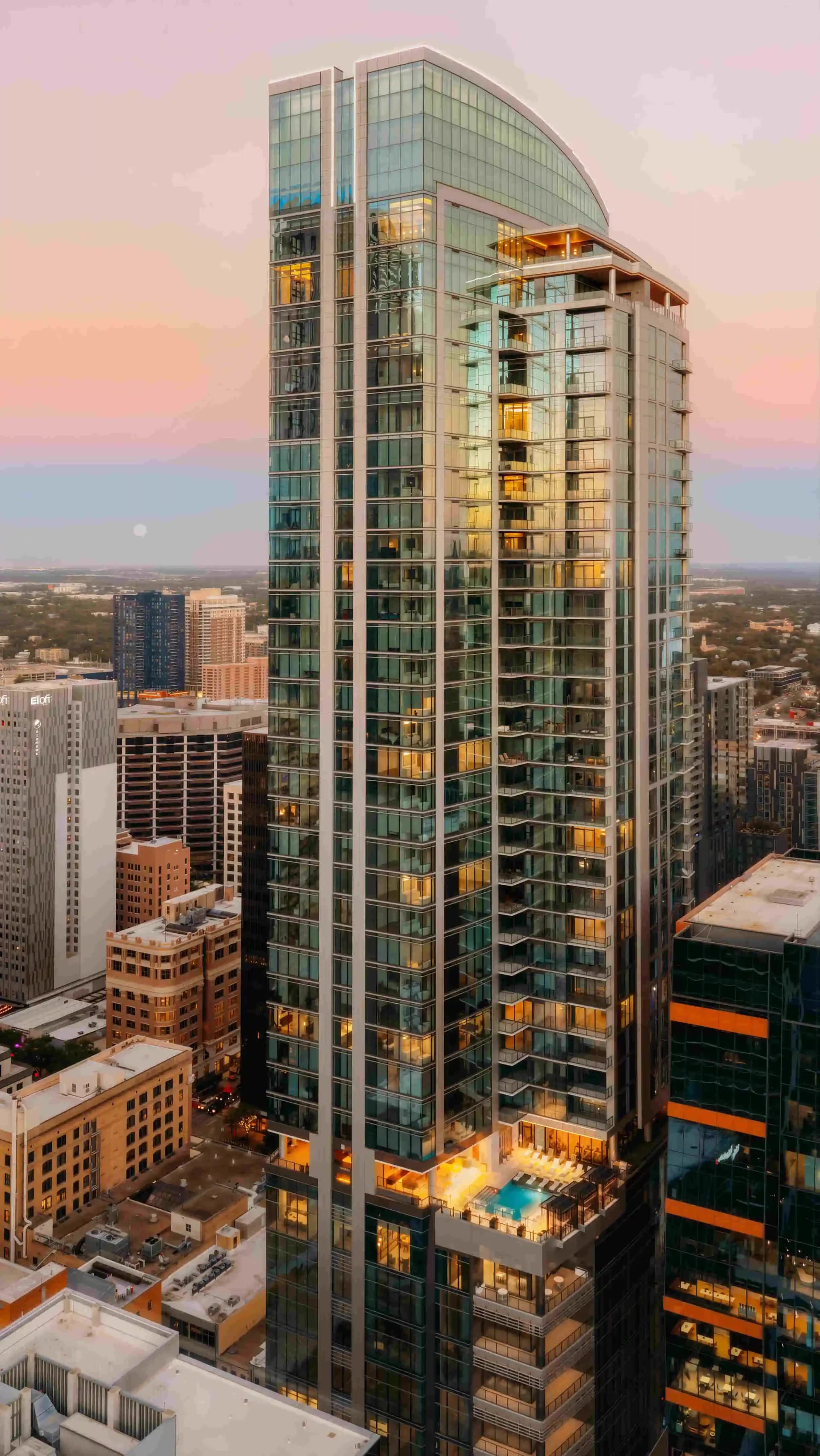415 Colorado residential tower in downtown Austin